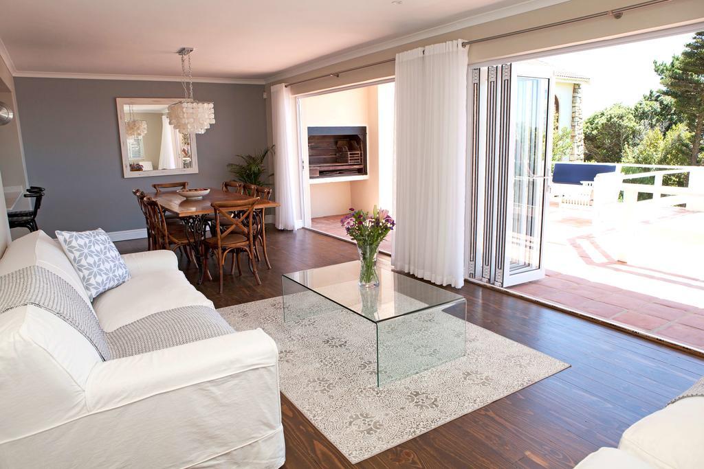 Seabreeze Luxury Two Bedroom Self Catering Penthouse Fokváros Kültér fotó